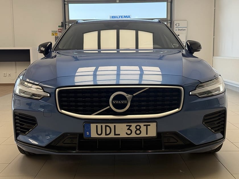 Bild 4 av Volvo V60 T6 341HK AWD I Bkamera I Drag I Värmare