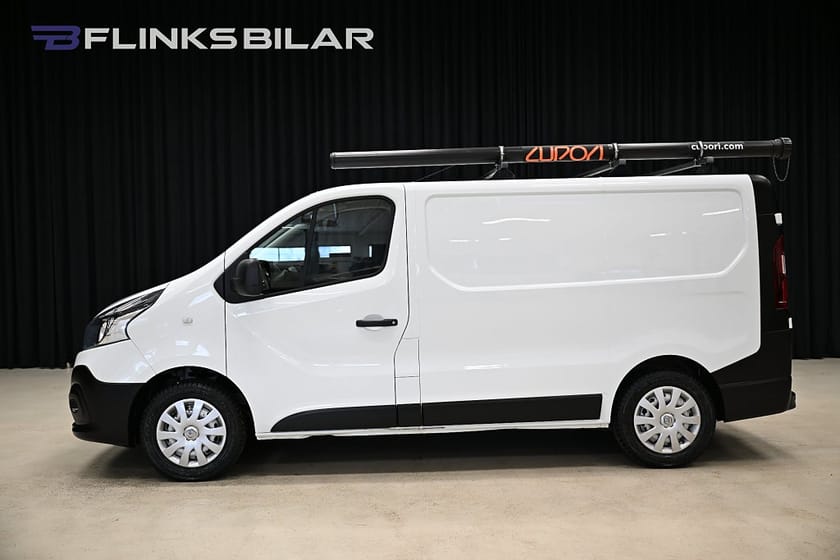 Bild 1 av Renault Trafic Skåpbil dCi V-Inredd|Drag|FjärrStyrdVärmare|Backkamera|Lågmil