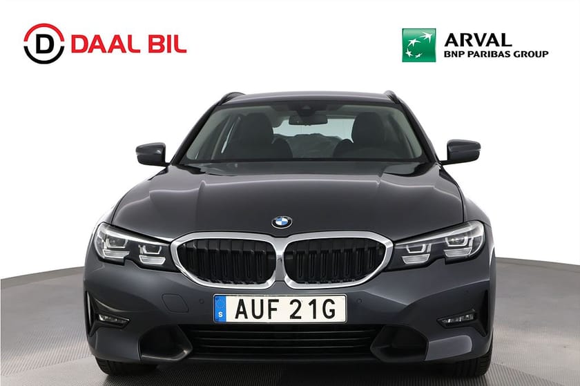 Bild 2 av BMW 330e xDrive Touring 292HK SPORT LINE PRIVAT/FÖRETAGSLEASING