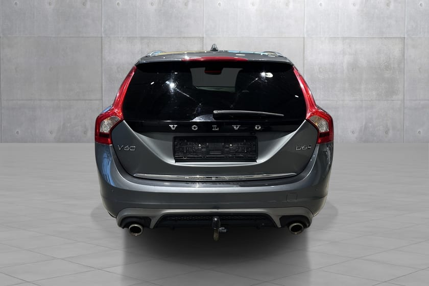 Bilde 5 av Volvo V60 D6 AWD Twin E. S R-Design, Hengerfeste, Plug-in