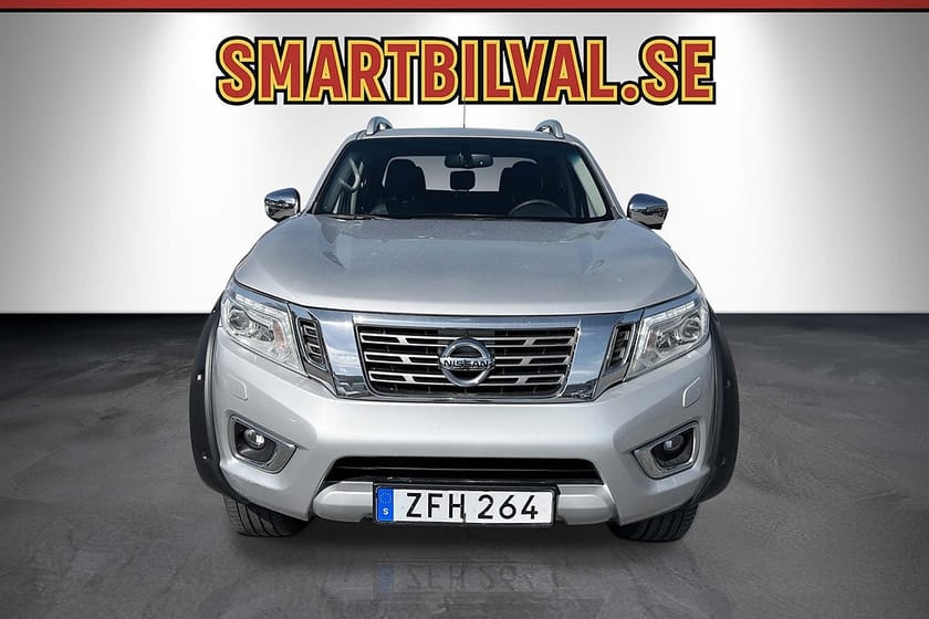 Bild 3 av Nissan Navara Dubbelhytt 2.3 dCi 4WD Flaklock Skinn Drag MOMS