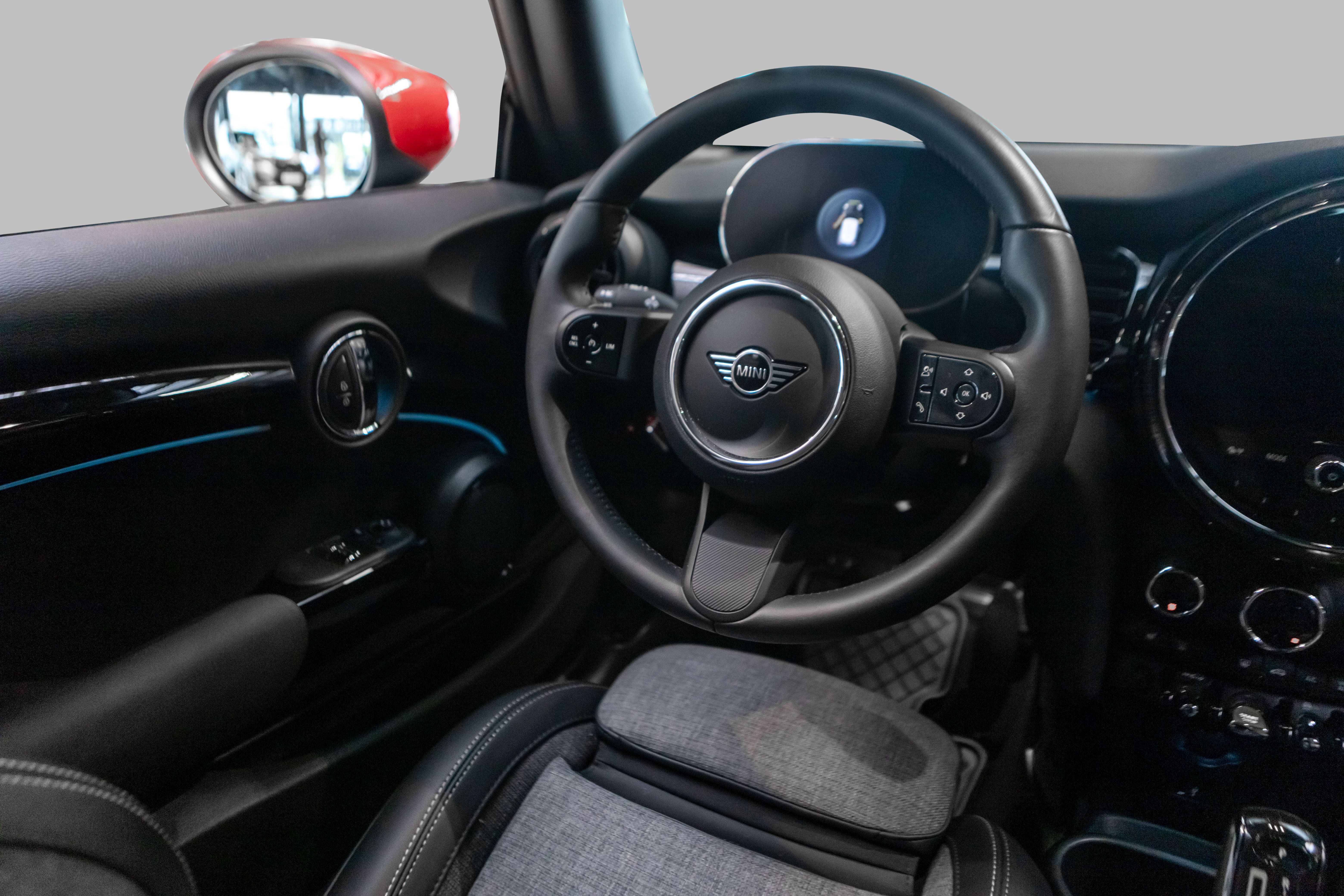 MINI Cooper SE, 184hp, 2023