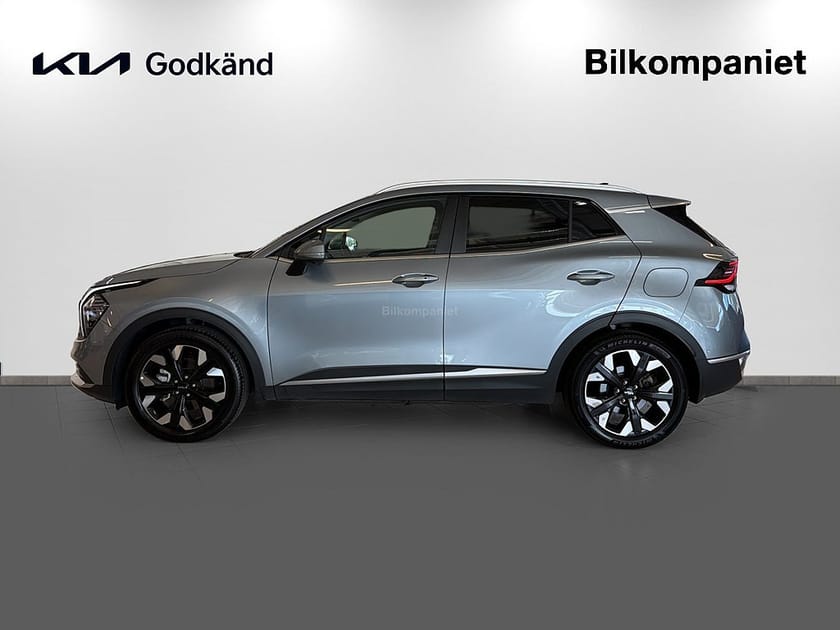 Bild 4 av Kia Sportage PHEV Advance Vinterhjul Dragkrok MOMS H/K-ljud Kamera