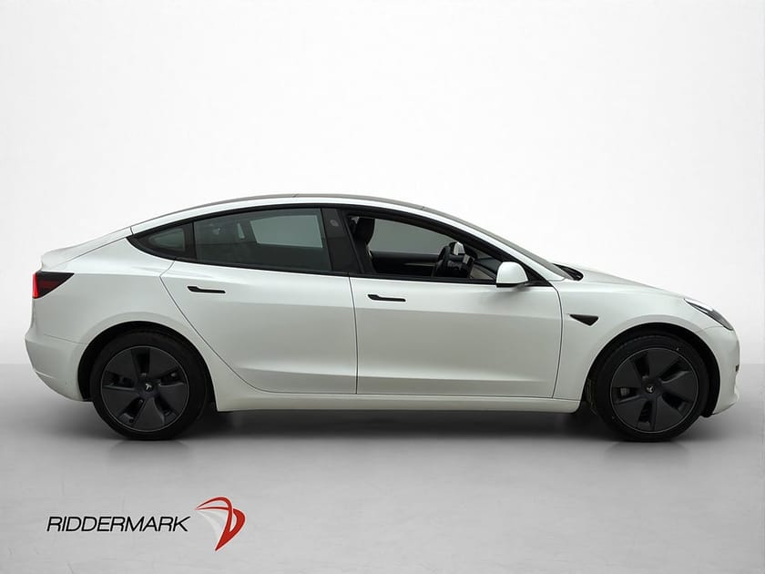 Bild 5 av Tesla Model 3 Standard Range Autopilot Dragkrok MOMS