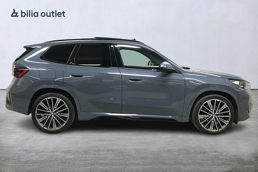 Bild 5 av BMW X1 xDrive20d aut M Sport 150hk Panorama Navi Drag HuD 360°