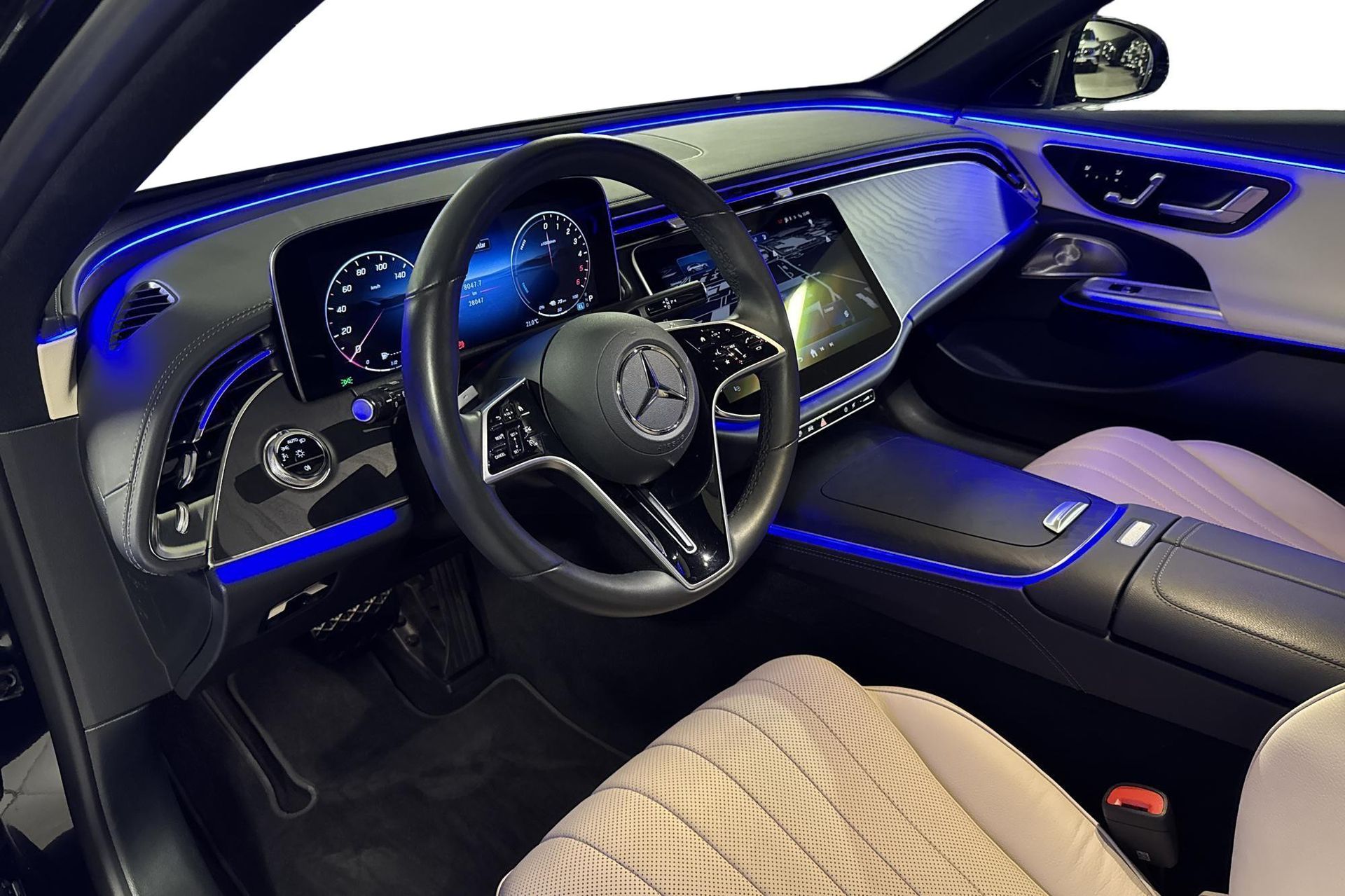 Mercedes-Benz E 2025, bild 7/10