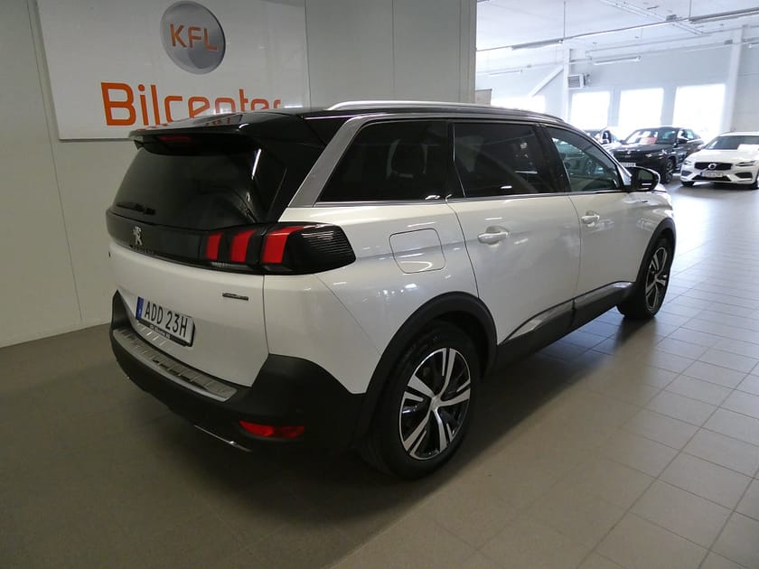 Bild 4 av Peugeot 5008 7-Seater GT-line 1.2 7-Sits Drag-Kamera-Carplay-SoV