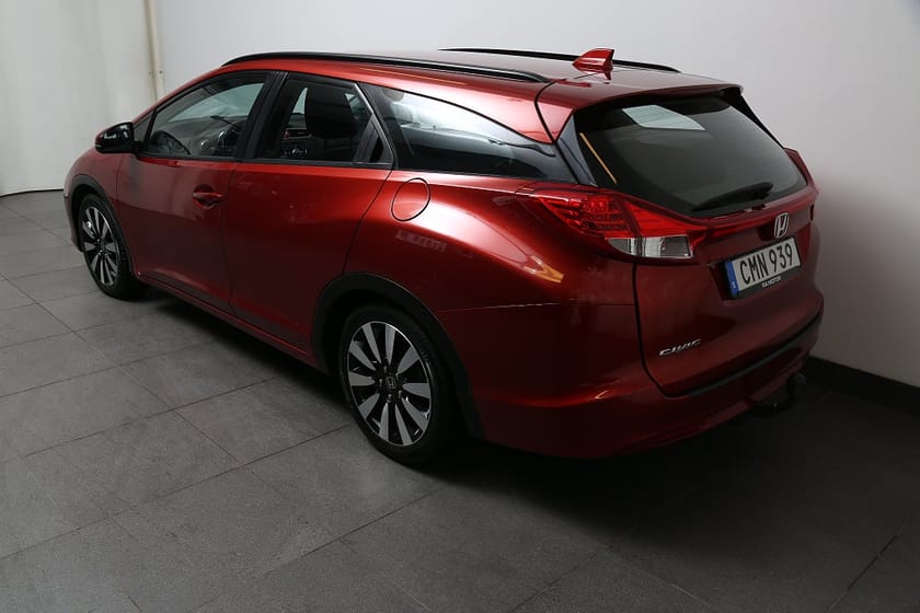 Bild 4 av Honda Civic Tourer 1,6 i-DTEC 120hk Sport Motorv Drag
