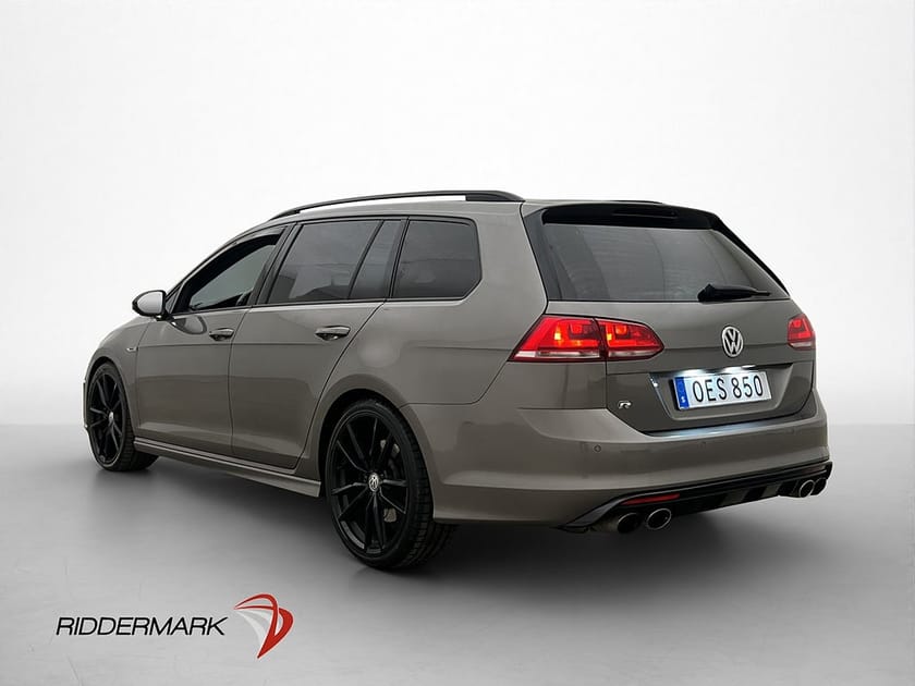 Bild 5 av Volkswagen Golf Sportscombi R 2.0 TSI 4M 300hk Panorama Dynaudio PDC