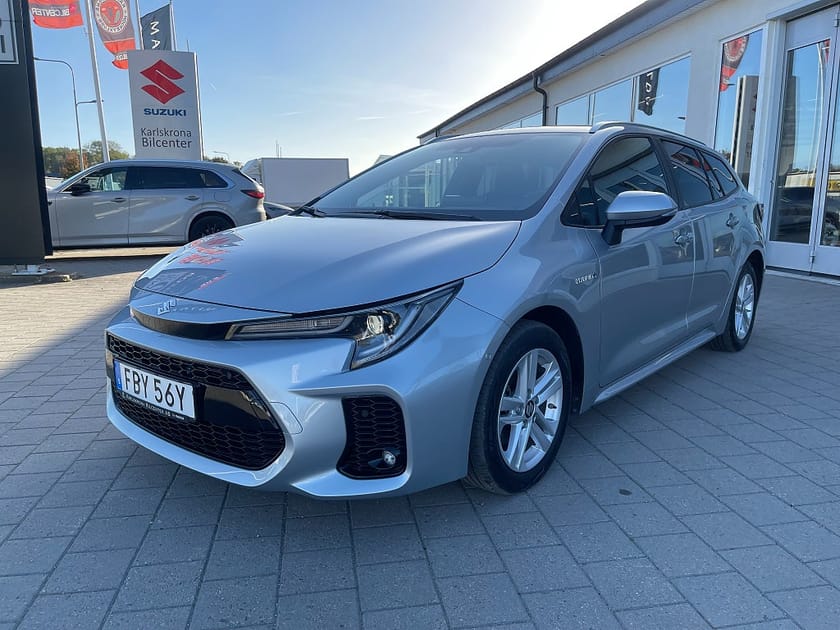 Bild 1 av Suzuki Swace Hybrid