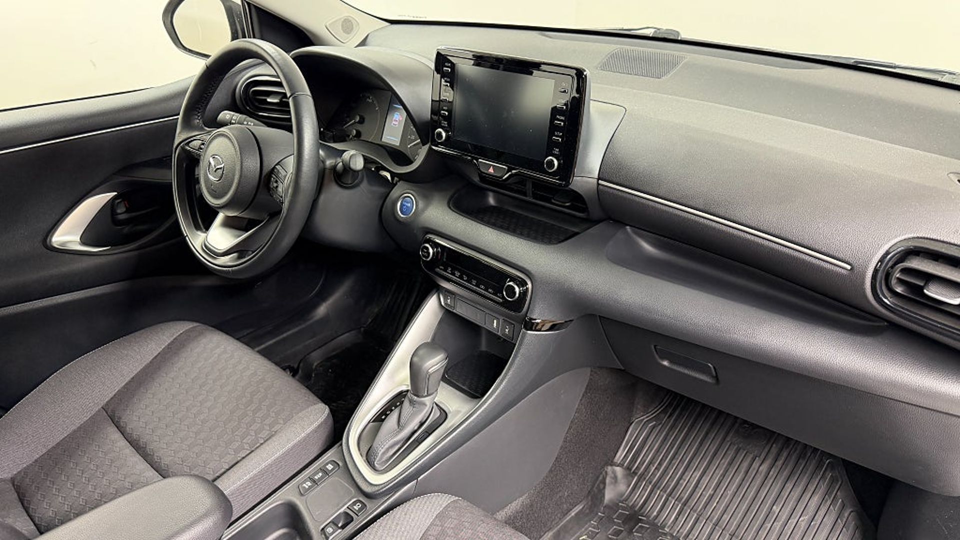 Mazda 2 Hybrid Backkamera, låga mil 2023, kuva 7/10