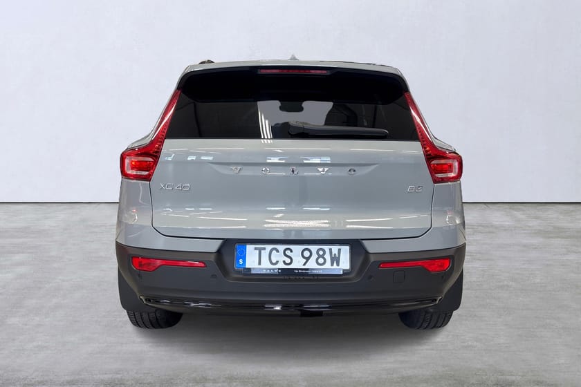 Bild 5 av Volvo XC40 B3 FWD Bensin Plus Dark