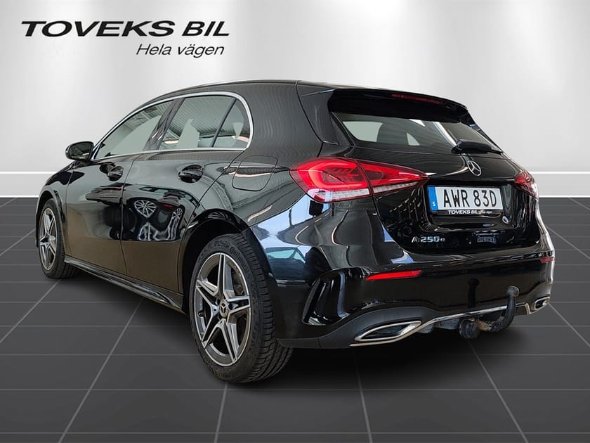 Bild 2 av Mercedes-Benz A 250 e Laddhybrid 218 hk AMG DRAG