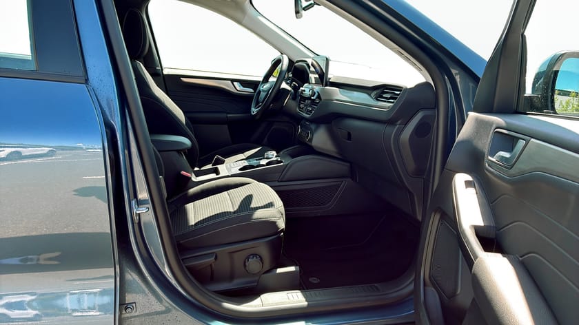 Bild 3 av Ford Kuga Plug-In Hybrid Titanium 225hk