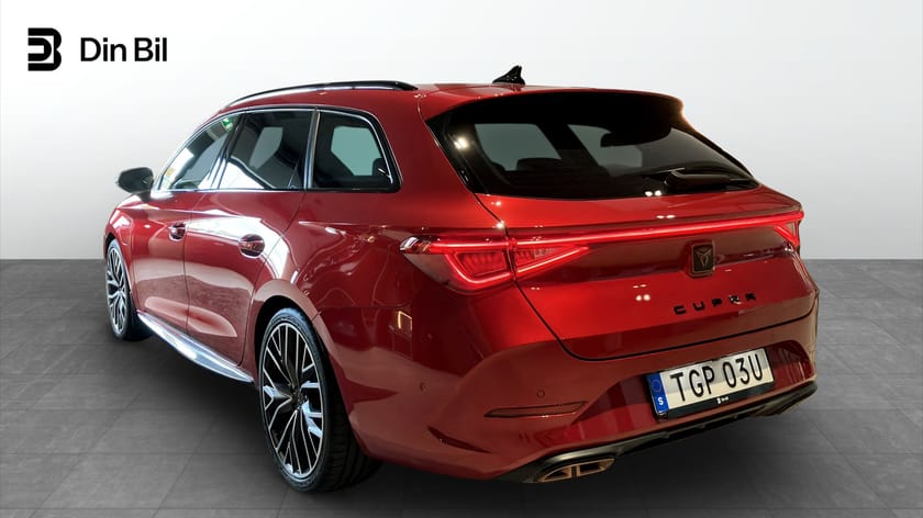 Bild 3 av CUPRA Leon Sportstourer e-Hybrid VZ 1,4 245HK / Drag