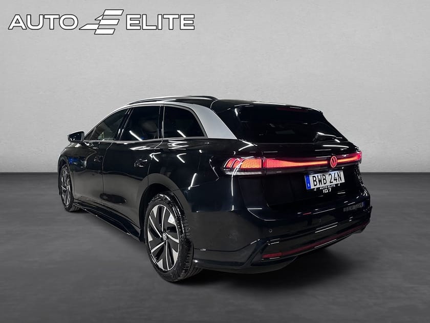 Bild 3 av Volkswagen ID.7 Pro S Tourer TOURER|MOMS|360 KAMERA|FARTH|LEASEBAR|SE SPEC