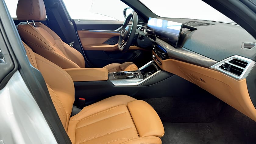 Bild 3 av BMW i4 M60 xDrive Gran Coupé Demobil