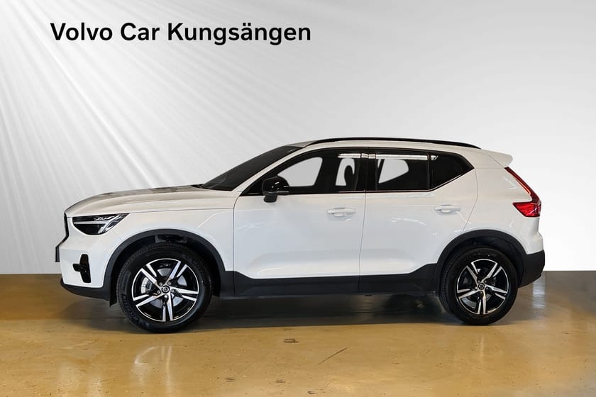 Bild 3 av Volvo XC40 B4 FWD Bensin Plus Dark