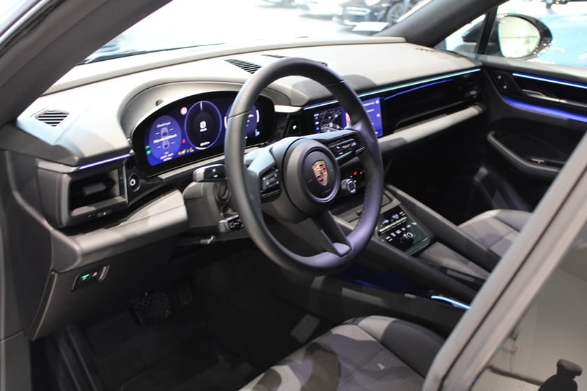 Bild 3 av Porsche Macan Electric