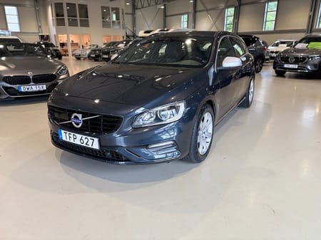 Volvo V60 D4 Geartronic R-Design BLIS/NAV *Räntekampanj 2,99%*