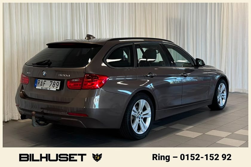Bild 3 av BMW 320d xDrive Touring Steptronic Sport line Drag Sensorer