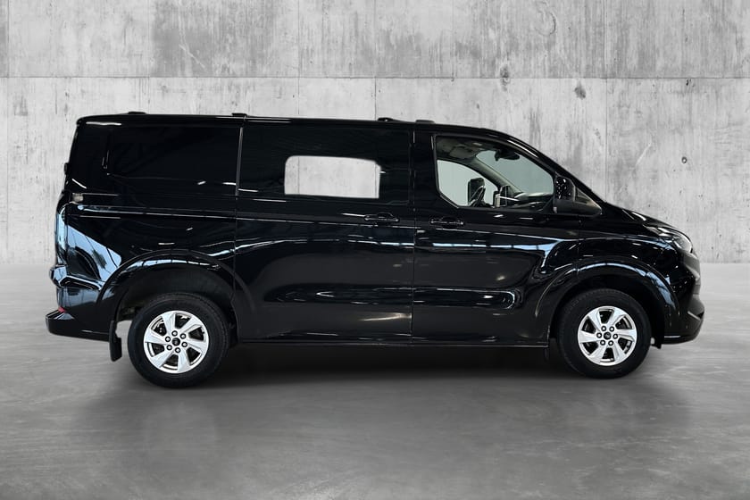 Bilde 4 av Ford Transit Custom 320 AWD/Webasto/L1/170HK/Automat/Takstativ