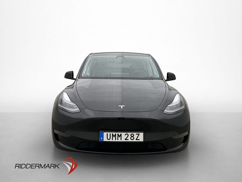 Bild 3 av Tesla Model Y Performance AWD 534hk Pano MOMS Dragkrok Skinn