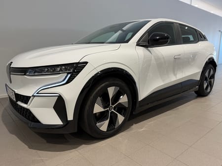 Renault Mégane E-TECH Equilibre 40kWh/130hk / Adaptiv farthållare / 10 000kr tillbehör /