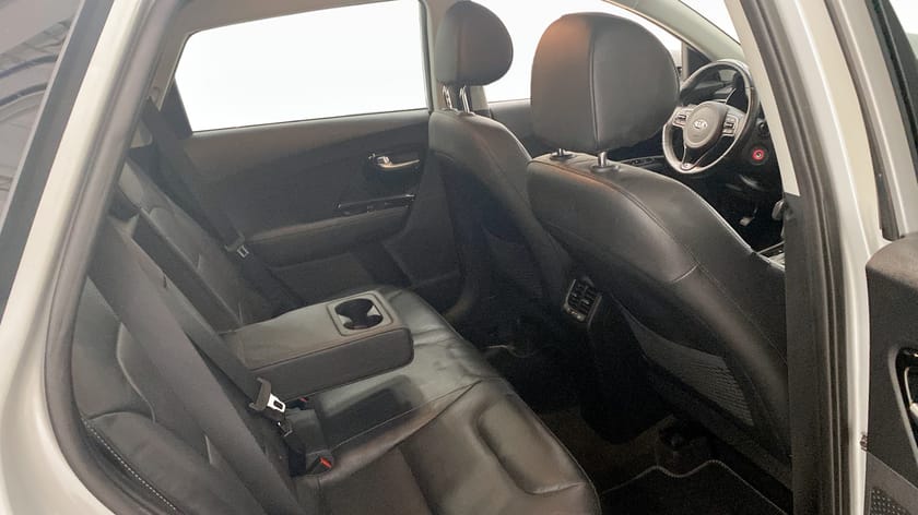 Bild 5 av Kia Niro Hybrid DCT 141hk Advance Plus 2 - Backkamera - AppleCarplay