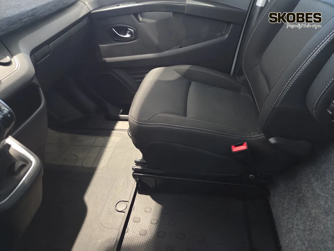 Renault Trafic Skåpbil
