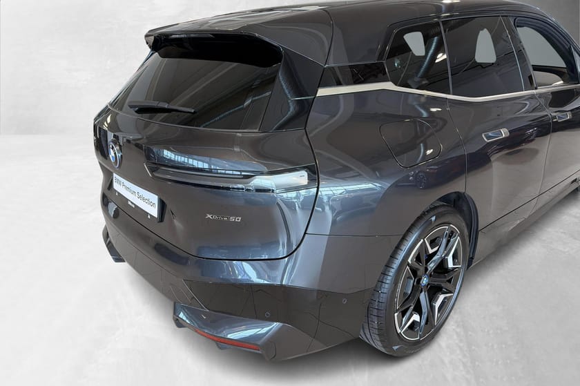 Bilde 3 av BMW iX xDrive50 Luft Sving H/K Laser Skylounge Krok