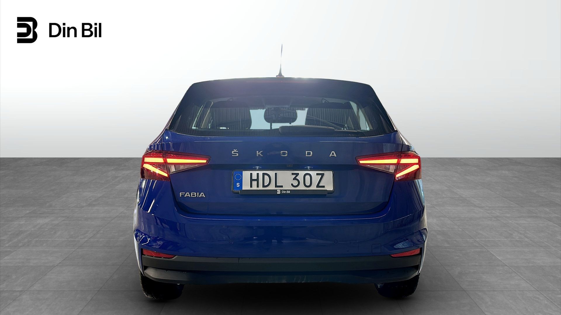 Skoda Fabia 1.0 TSI 2023, bild 5/10