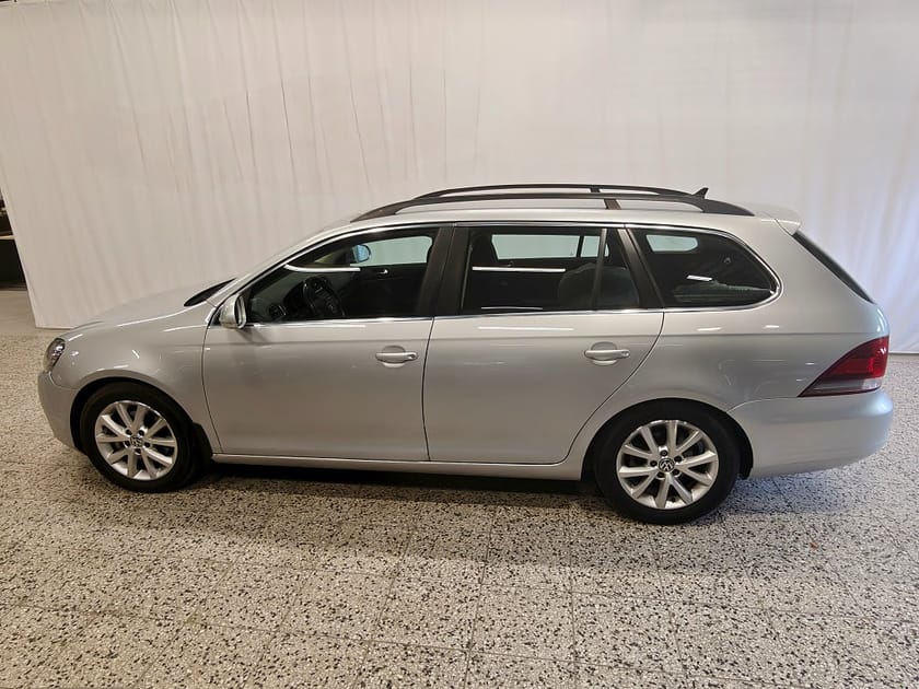 Bild 2 av Volkswagen Golf Variant 1.6 TDI BMT, 105hk Masters, Drag, V-hjul