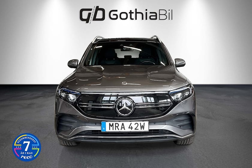 Bild 2 av Mercedes-Benz EQB 300 4MATIC AMG LED 7-sits 360 Panorama 1ägare Leasbar
