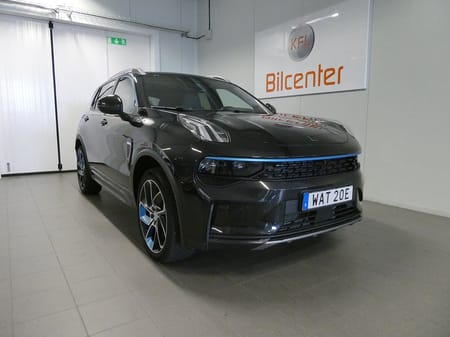 Lynk & Co 01 PHEV Aut-Kamera-Navi-BLIS-Pano-Värmare-70KmRange-SoV