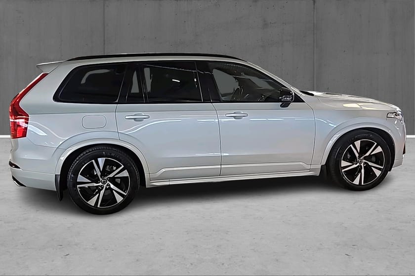 Bilde 4 av Volvo XC90 T8 AWD R-Design Luftfjæring, Head-up, Aktiv-LED
