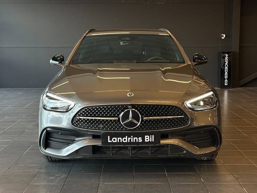 Bild 2 av Mercedes-Benz C 300 T e e, AMG Line Premium, Night, Drag, Burmester, Moms