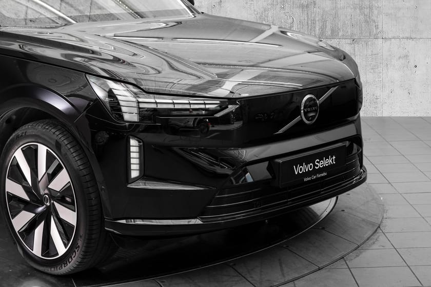 Bilde 2 av Volvo EX90 Twin Motor Ultra | Luftfjæring PixelLED HUD Massasje
