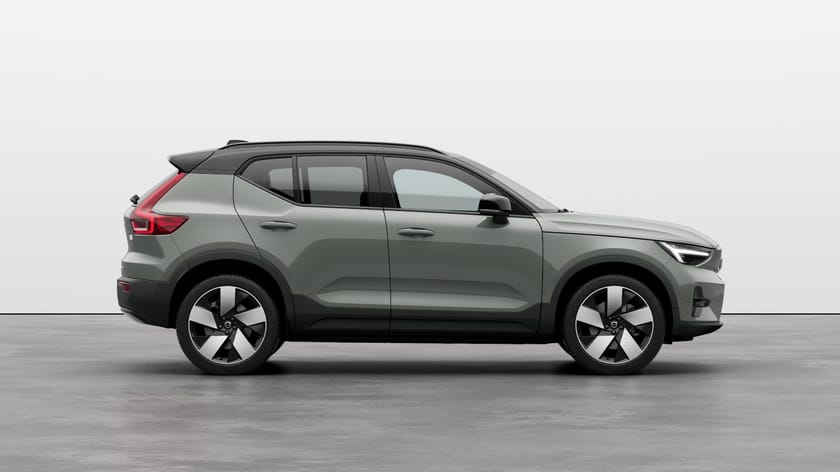 Bilde 2 av Volvo XC40 Recharge Twin Ultimate KROK|PANO|20"|360|H&K|TONEDE