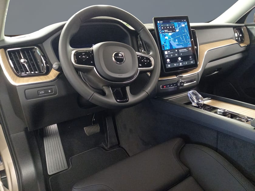 Bild 4 av Volvo XC60 T6 Plus Dark Nordic Edition