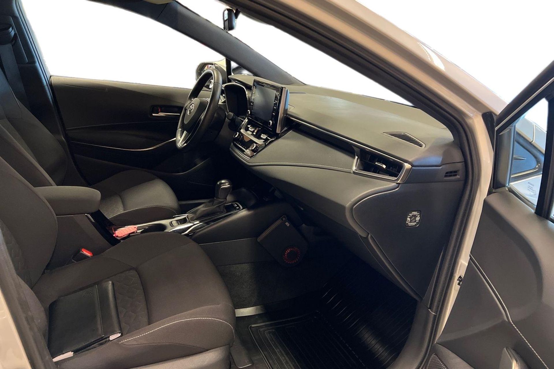 Toyota Corolla 1.8 Hybrid Active 2021, bild 7/10