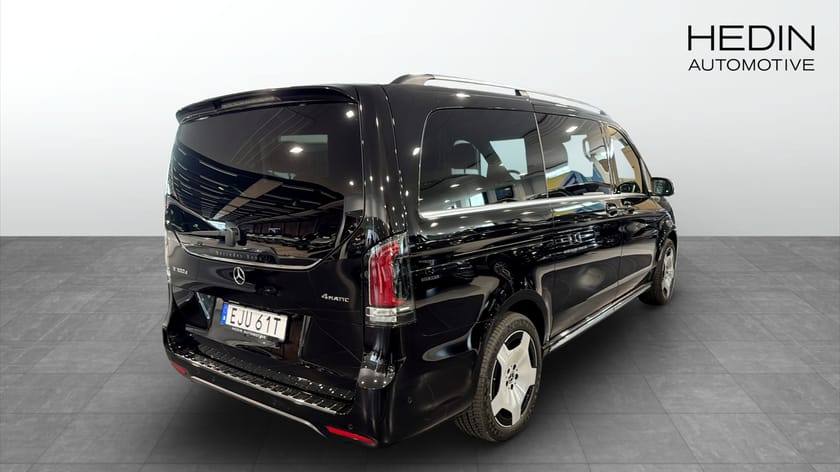 Bild 3 av Mercedes-Benz V 300d 4MATIC 3.2t 300 D LÅNG 4 MATIC /AVANTGARDE / AMG PAKET  " FIN SPEC"