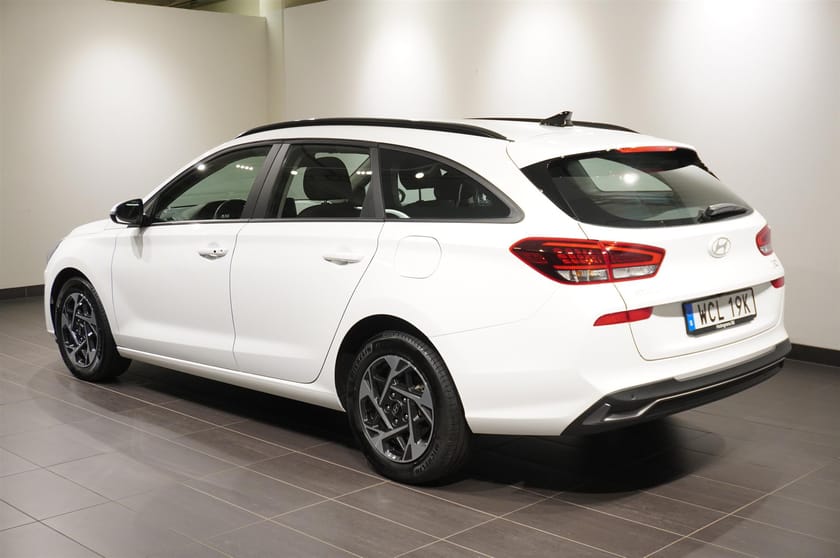 Bild 3 av Hyundai i30 Kombi 1.0 Automat 100hk Backkamera CarPlay Rattvärme