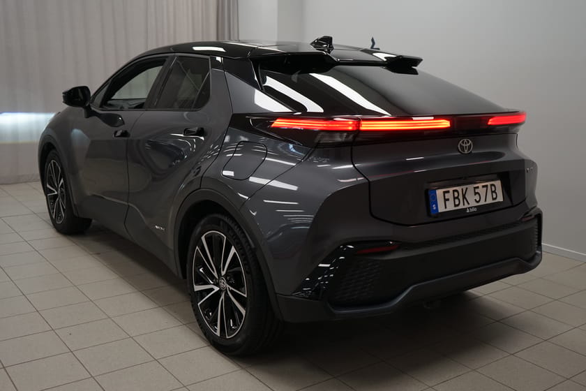 Bild 3 av Toyota C-HR Hybrid AWD-i | Drag | HUD |