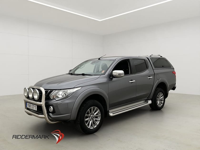 Bild 3 av Mitsubishi L200 Dubbelhytt Premium 2.4 4WD Drag Diff Skinn Kåpa Moms