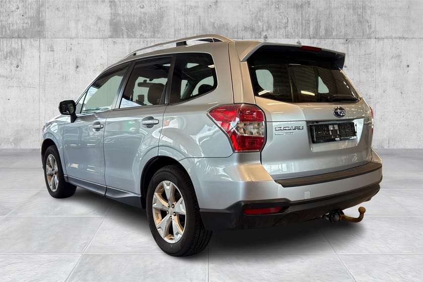 Bilde 3 av Subaru Forester 4WD 2.0 147hk/Krok/Soltak/Skinn/R.kam/Keyless++
