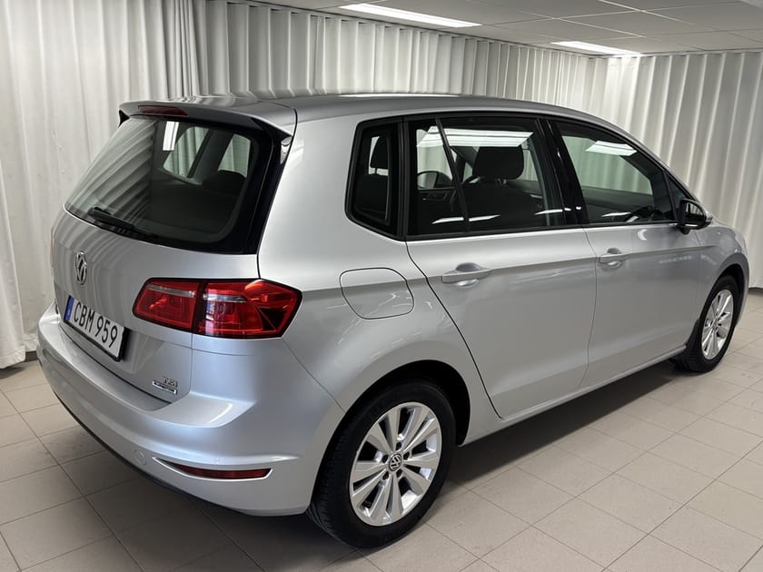 Bild 3 av Volkswagen Golf Sportsvan TSI 110 Drag/Backkamera