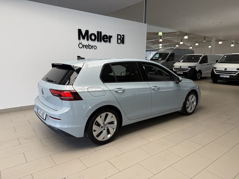 Bild 4 av Volkswagen Golf LIFE 1.5 ETSI 150HK I Bkamera I Värmare I Rattvärm
