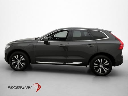 Volvo XC60 Recharge T6 AWD 350hk P-Värmare Pano 360° Skinn
