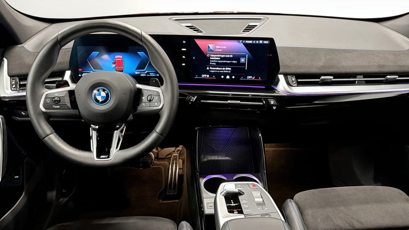 Bild 4 av BMW X1 xDrive25e